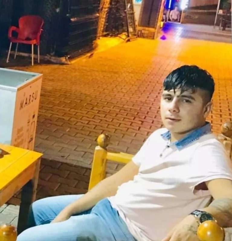 Adana’da evdeki televizyonu satmak isteyen ağabeyini öldürdü