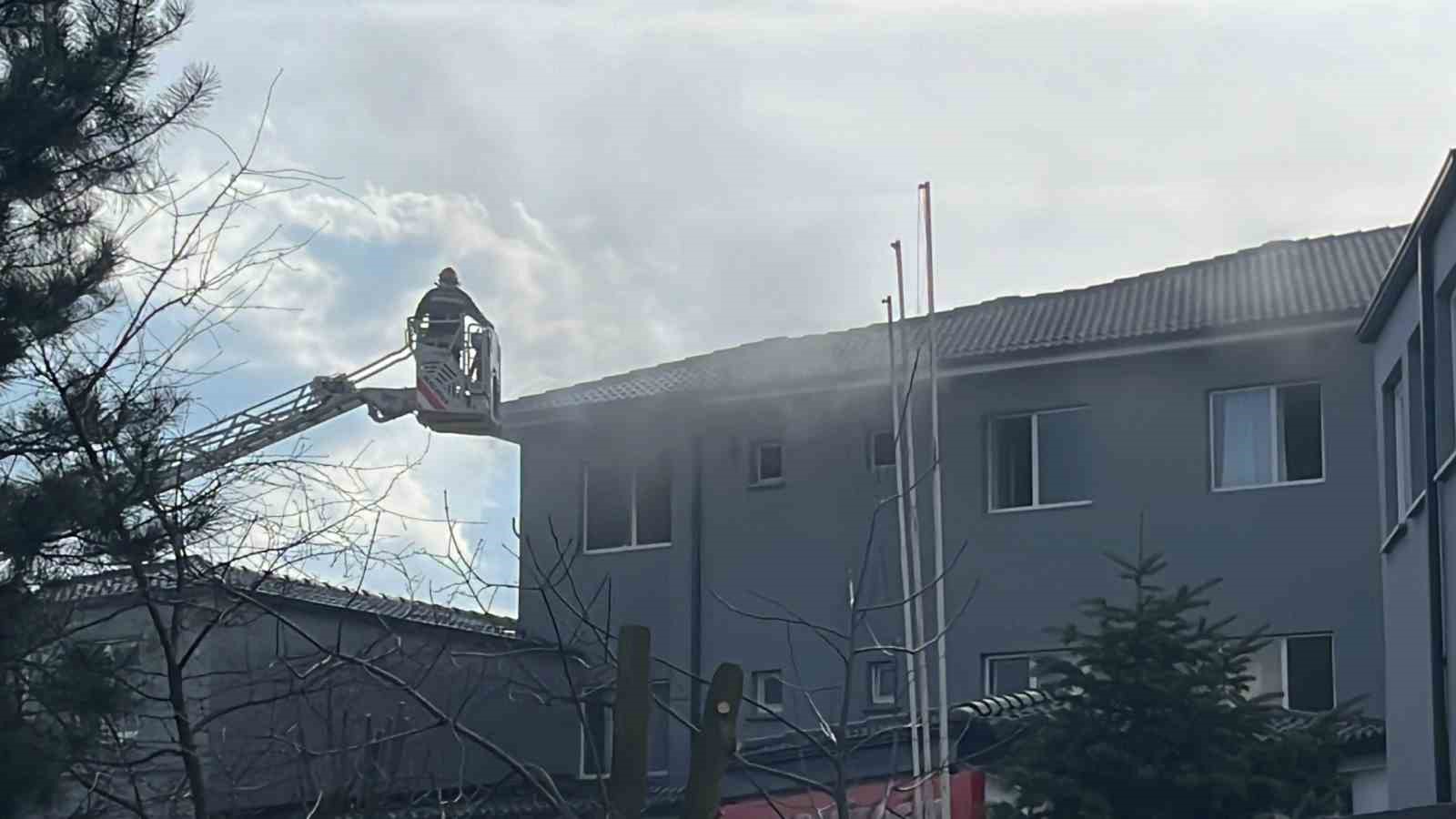 Boluspor’un altyapı tesislerinde yangın çıktı
