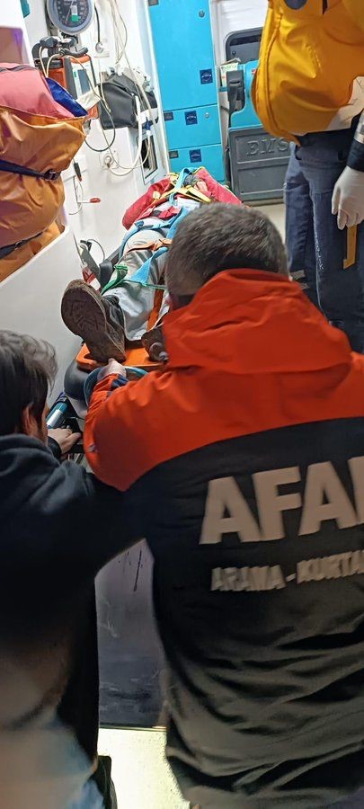 Diyarbakır’da uçurumdan düşen şahıs yaralı kurtarıldı
