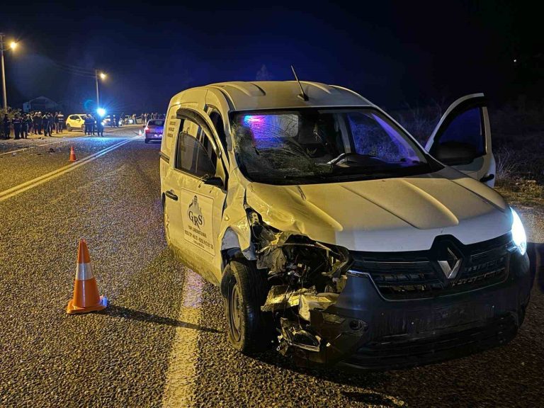 Fethiye’de otomobille çarpışan motosikletin sürücüsü öldü