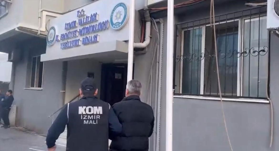 KAFES-49 operasyonunun İzmir ayağında 8 tutuklama
