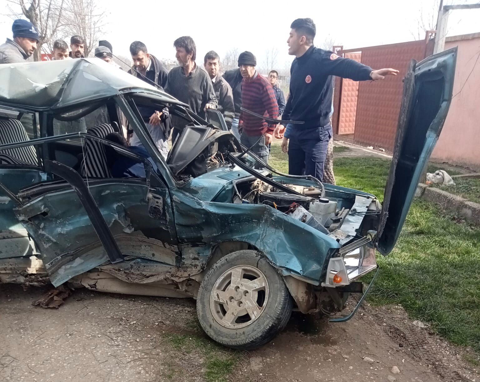 Kastamonu’da iki otomobil çarpıştı: 3 yaralı
