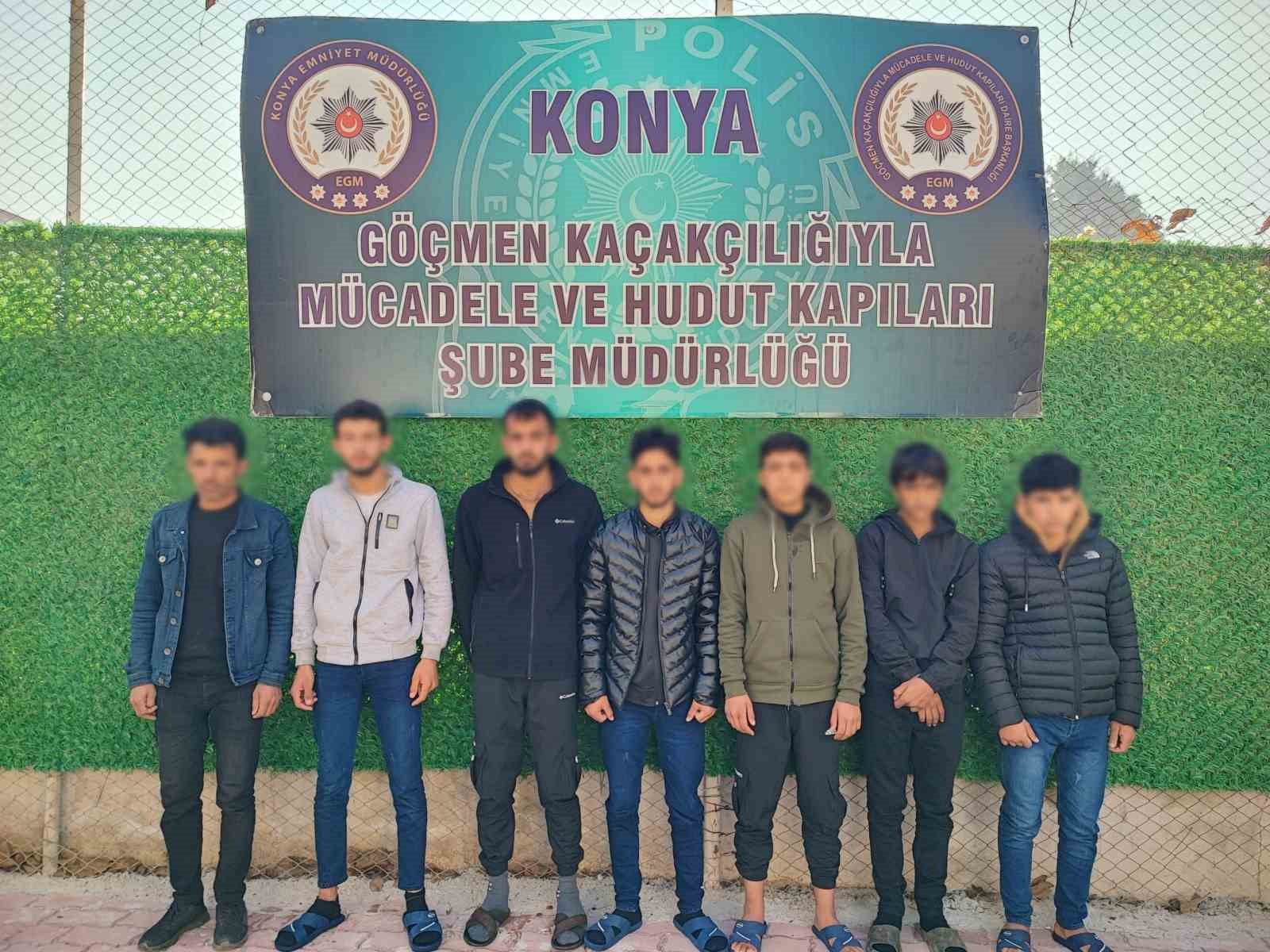 Konya’da 13 düzensiz göçmen yakalandı
