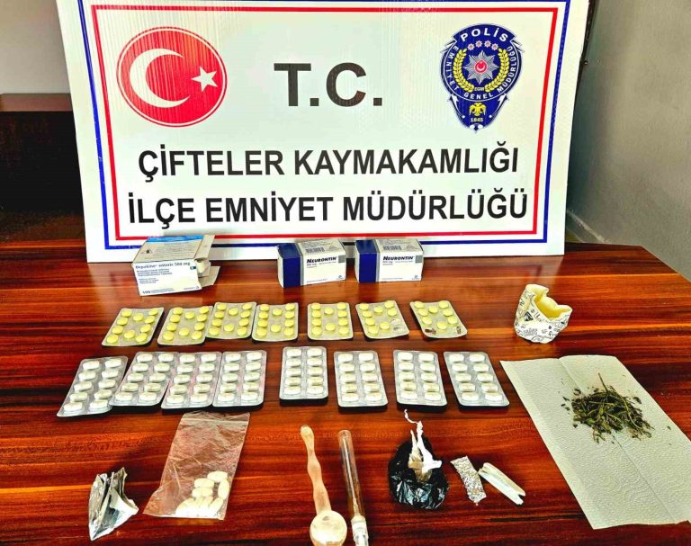 Uyuşturucu maddelerle yakalanan 4 şüpheliden 3’ü tutuklandı