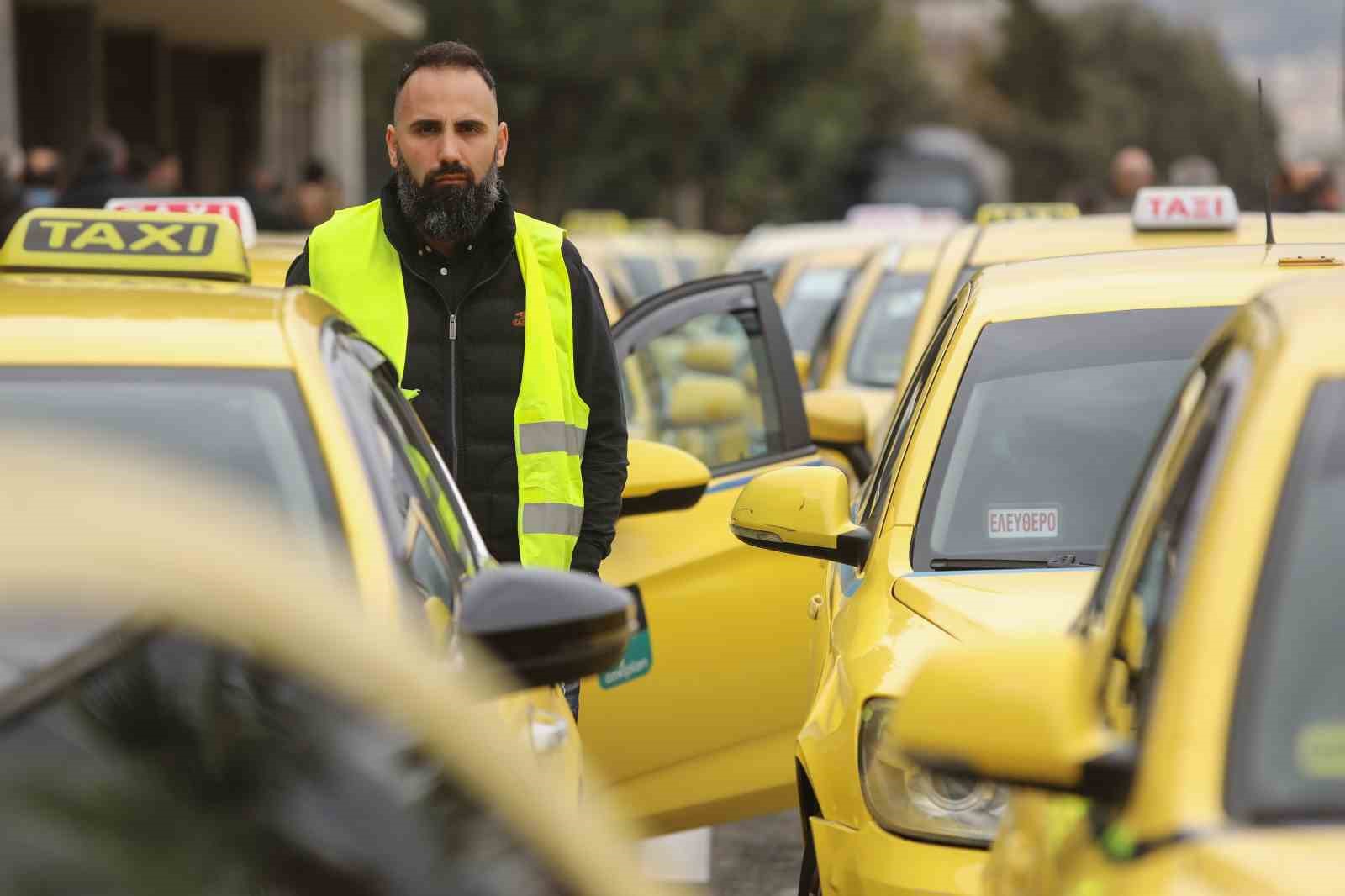 Yunanistan’da taksiciler 48 saatlik greve gitti
