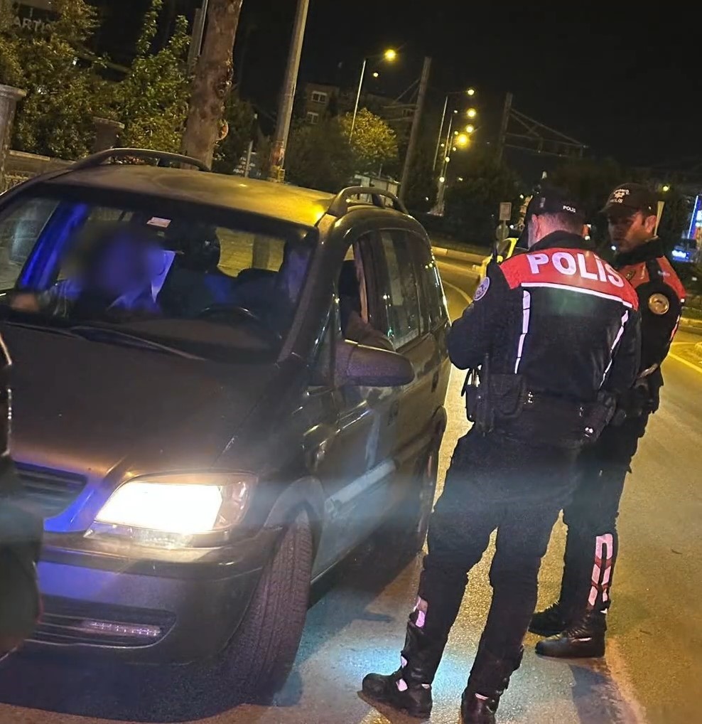 Antalya’da 195 ekip, 540 polisle ‘huzur’ uygulaması
