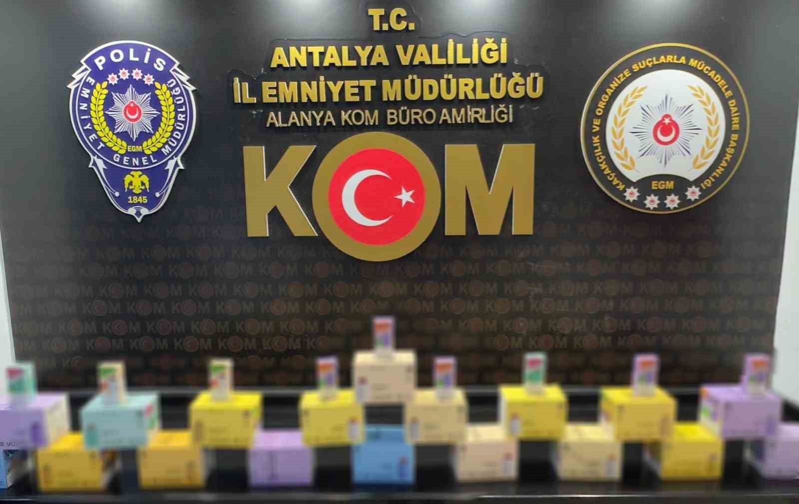 Antalya’da 4 ilçede kaçakçılık operasyonu
