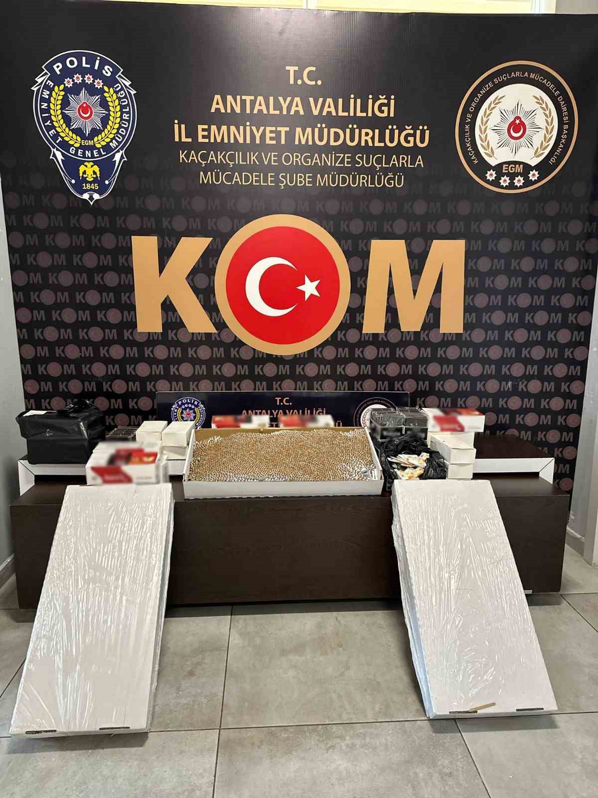 Antalya’da kaçakçılık yapan 14 şüpheliye adli işlem

