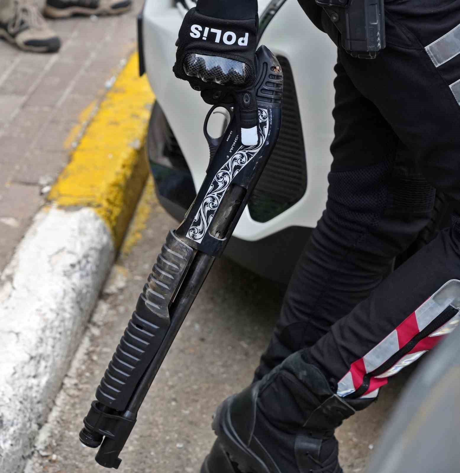 Antalya’da silahların konuştuğu kavgada yaralı ve gözaltı sayısı arttı: 14 yaralı, 18 gözaltı
