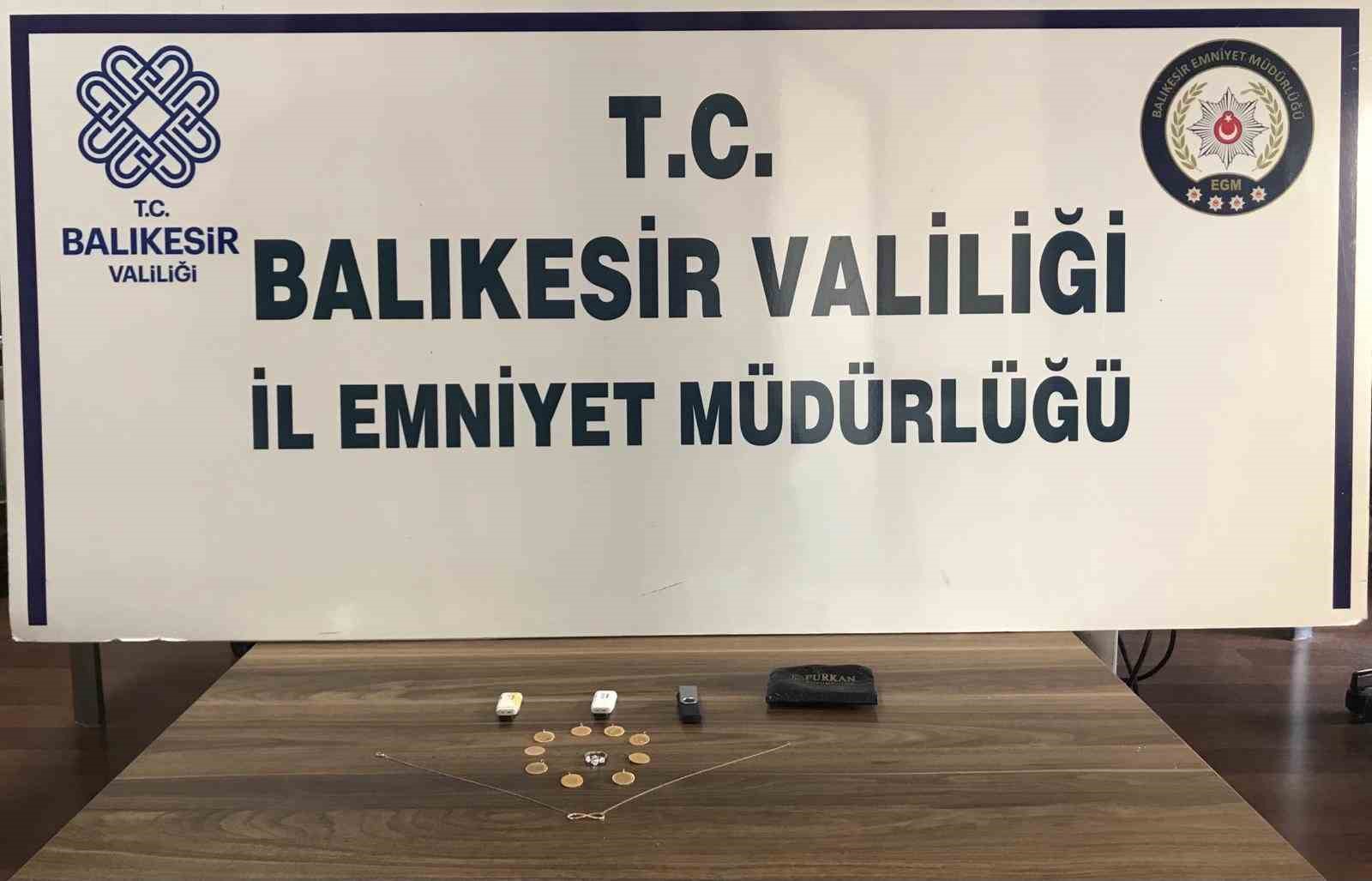 Balıkesir’de eve giren hırsız Bursa’da yakalandı