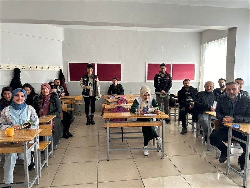 Batman’da ’Uyuşturucu ile Mücadele ve Farkındalık Semineri’ düzenlendi