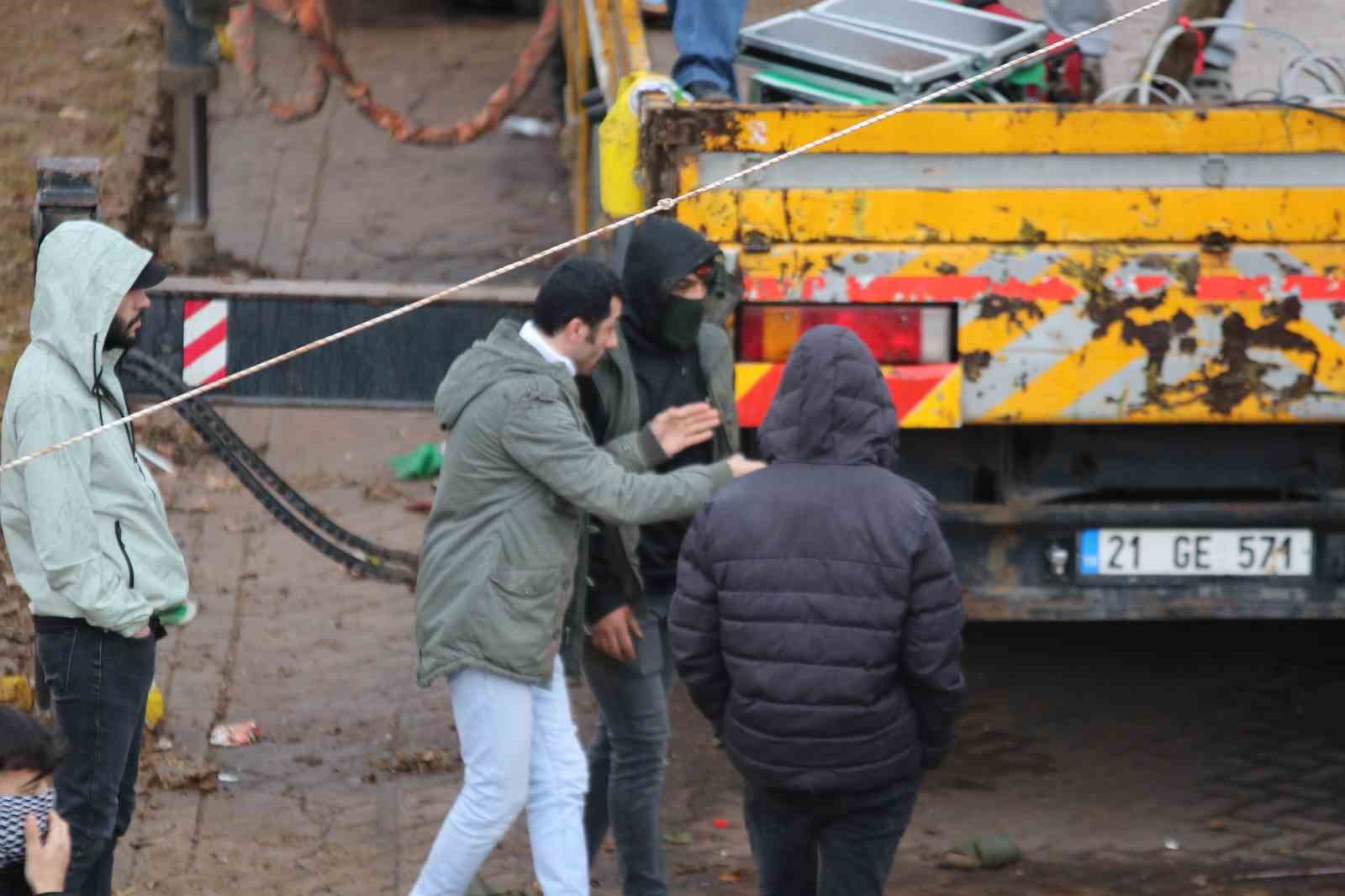 Diyarbakır’da Nevruz kutlamasında terör propagandasına 166 gözaltı
