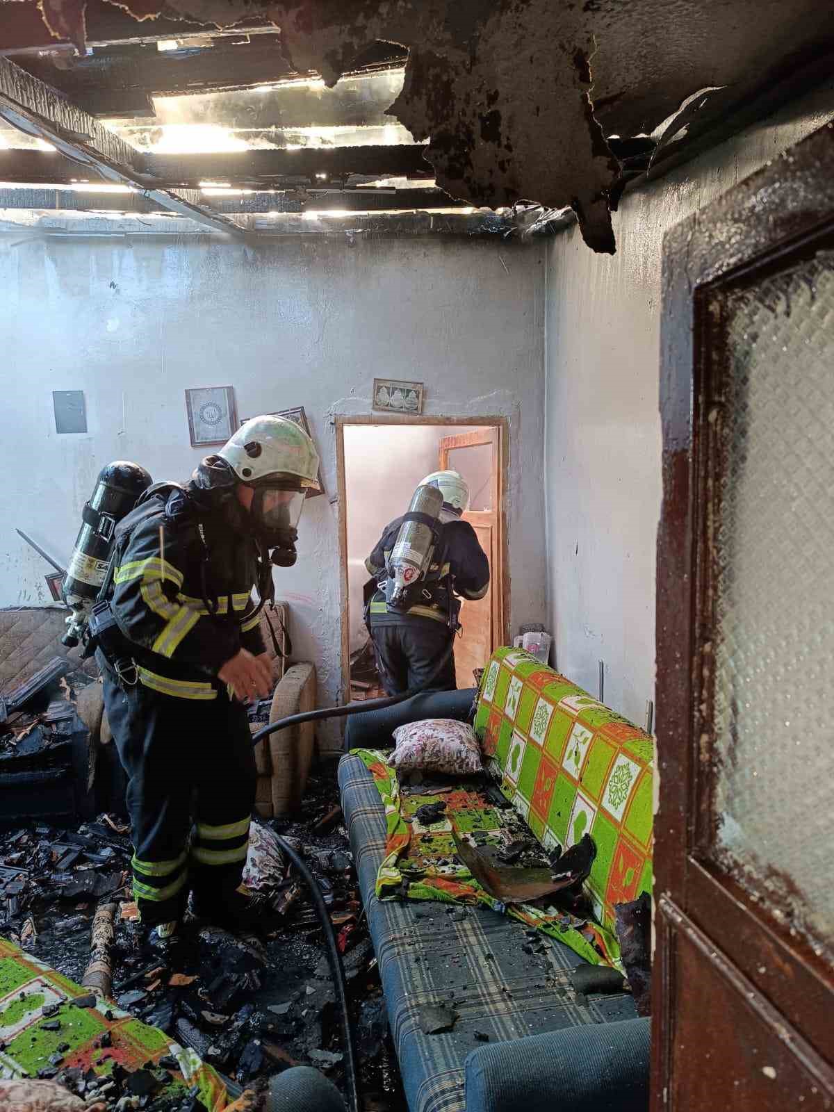 Dörtyol’da çıkan ev yangını söndürüldü
