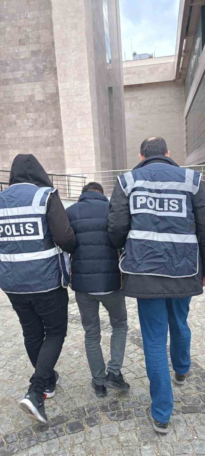 Elazığ’da haklarında kesinleşmiş hapis cezası bulunan 19 kişi yakalandı
