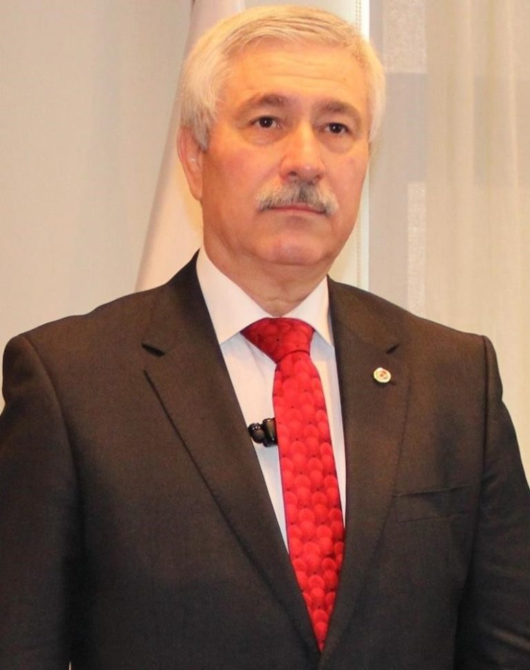 FETÖ’den yargılanan eski rektör Mustafa Cüneyt Hoşcoşkun beraat etti