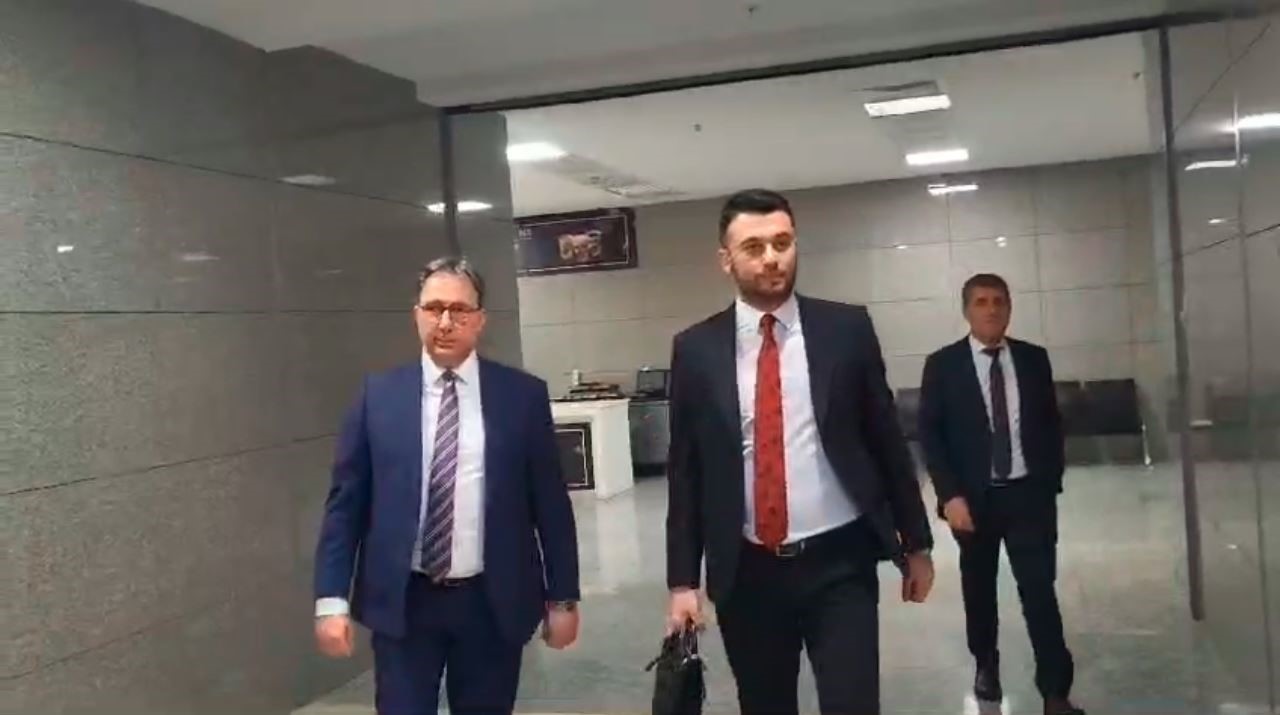 İBB Spor Kulübü Başkanı Fatih Keleş, ‘para sayma’ görüntülerine ilişkin ifade verdi