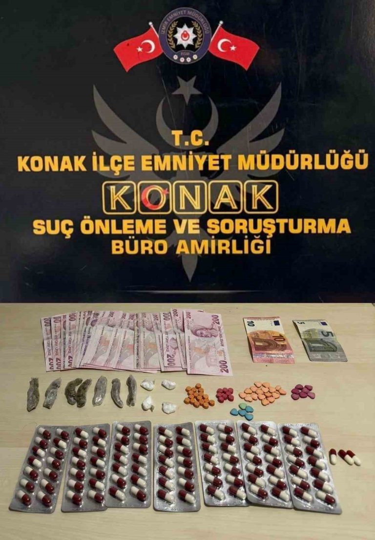 İzmir’de iki ayrı adrese uyuşturucu operasyonu