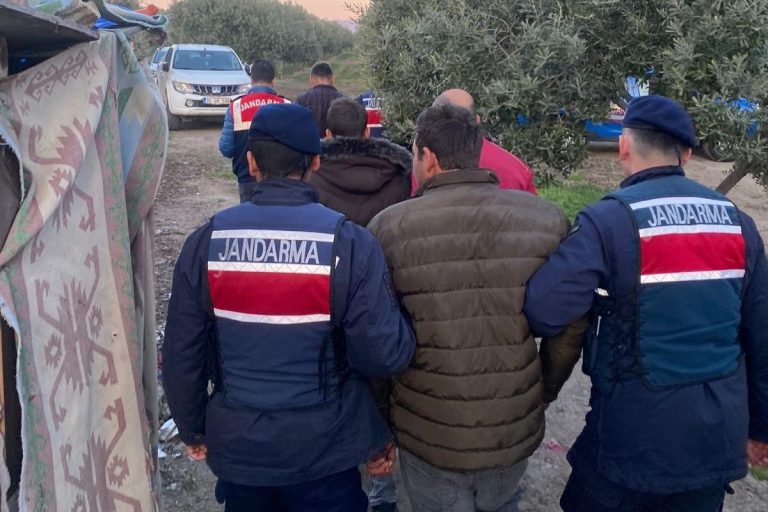 İzmir’de MİT destekli PKK operasyonu: 5 gözaltı