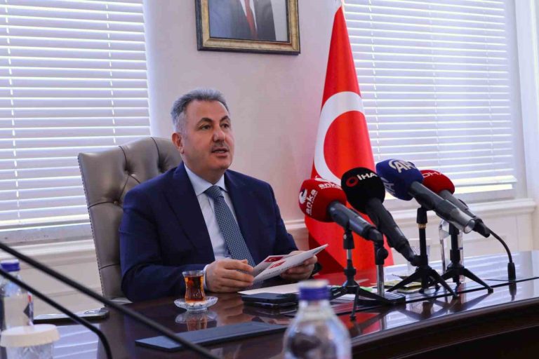 İzmir Valisi Elban: "Kentte 11 suç örgütü çökertildi"
