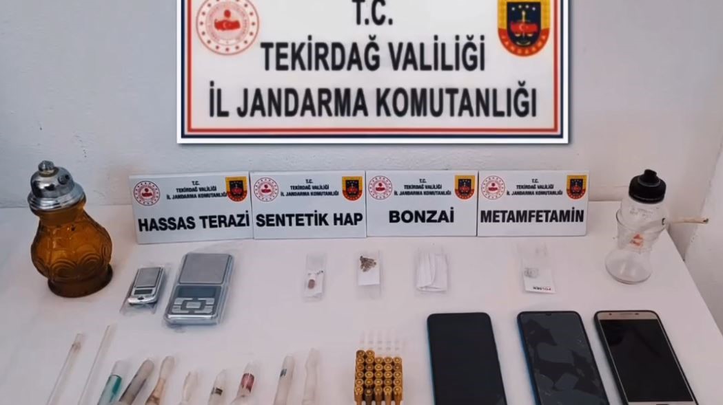 Jandarmadan yasaklı maddeye geçit yok: 1 kişi tutuklandı
