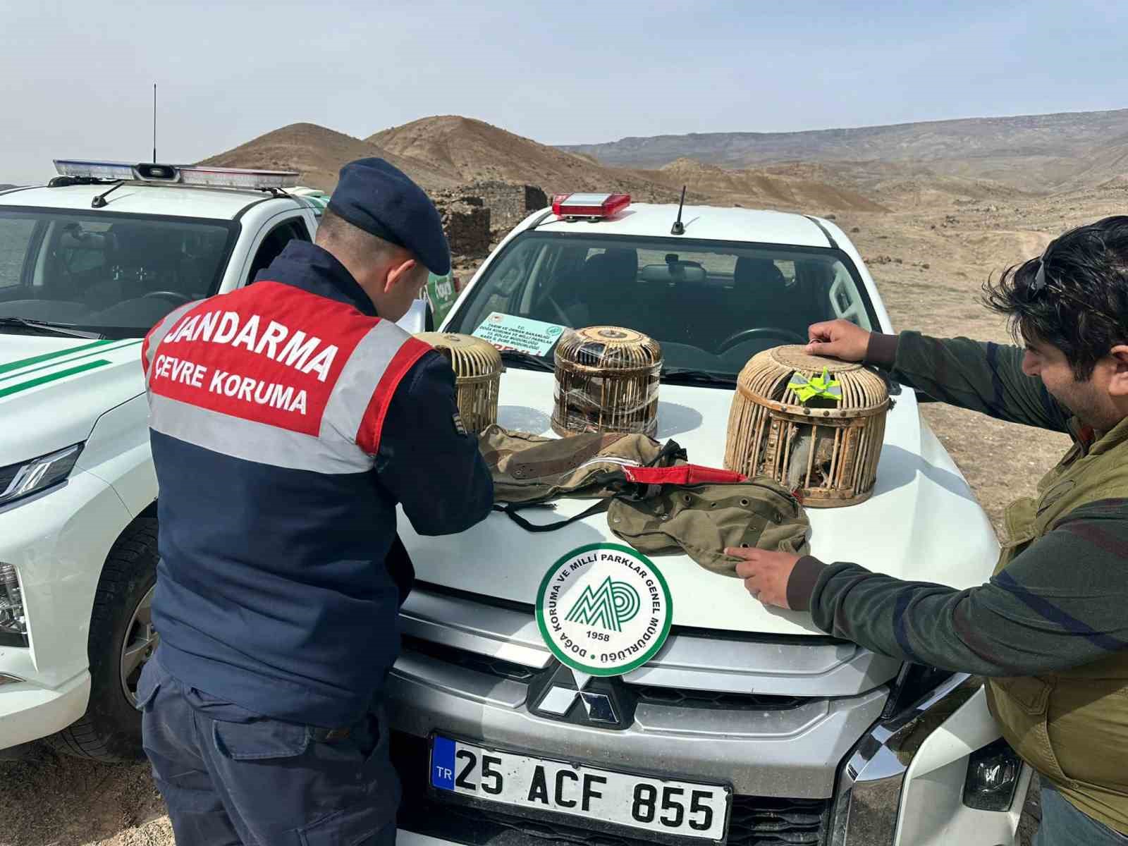 Kars’ta kaçak avcılara ceza yağdı
