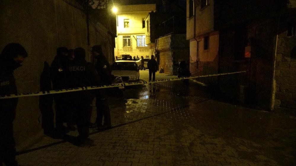 Kilis’te 9 yaşında kız çocuğunu öldürerek su kuyusuna atan 2 zanlının 3. kez yargılanmasına başlandı
