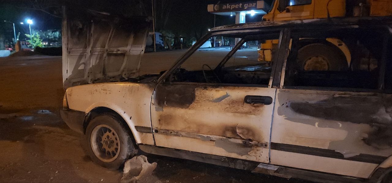 LPG dolumu esnasında alev alan araçtaki 3 kişi yaralandı
