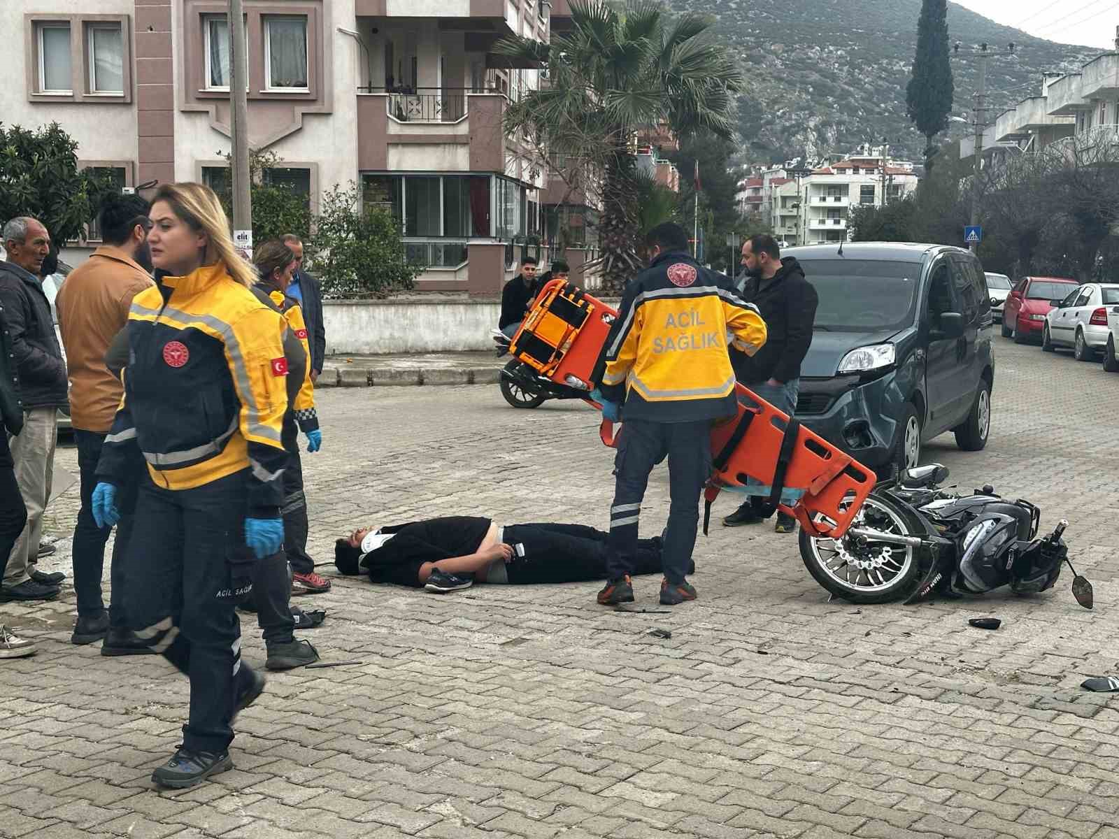 Milas’ta Motosiklet ile Otomobil Çarpıştı: 1 Yaralı
