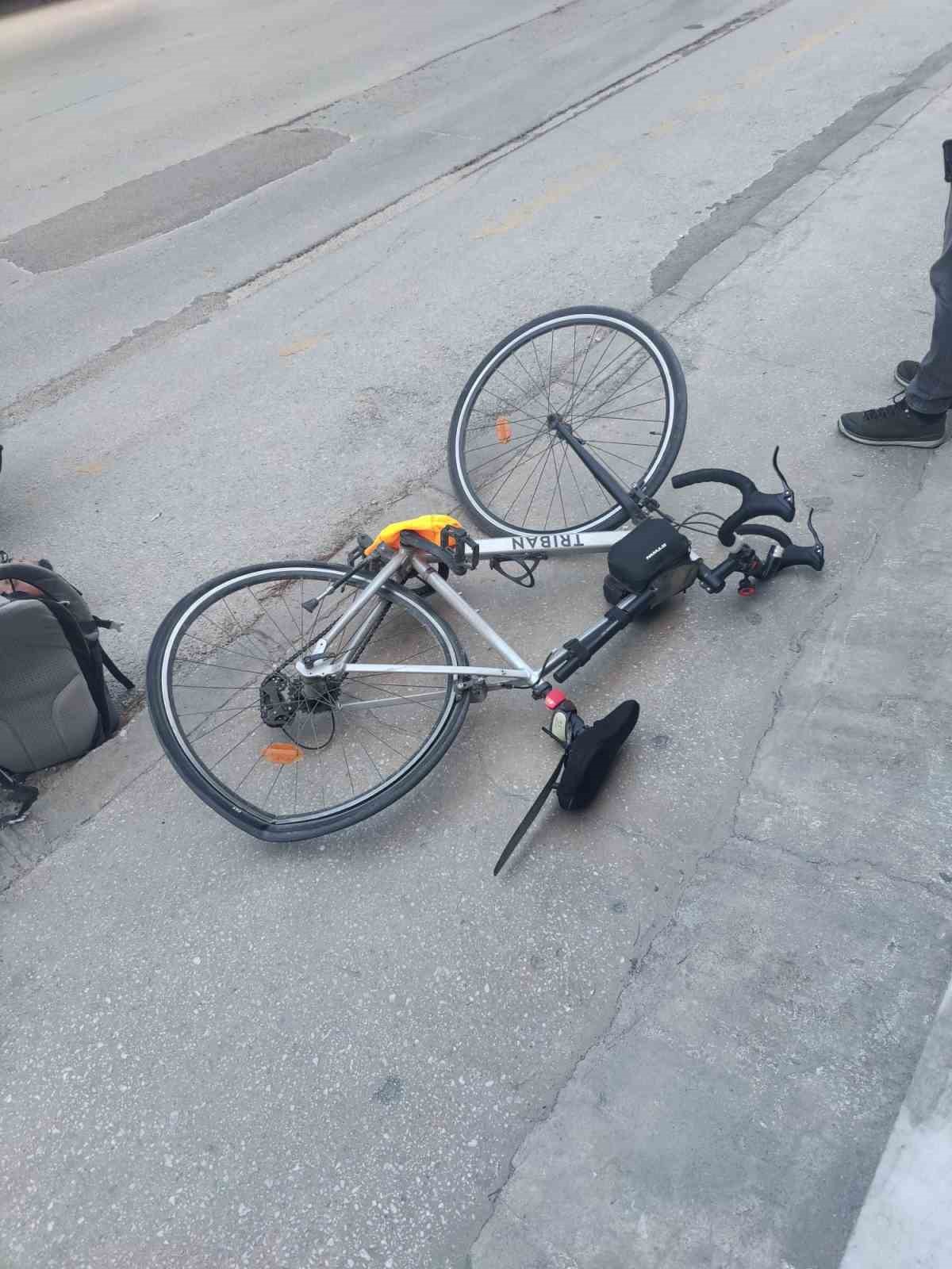 Milas’ta otomobil bisiklete çarptı: 1 yaralı
