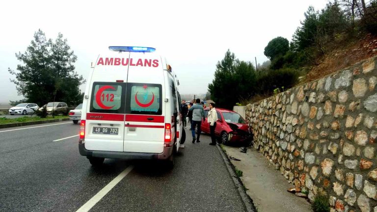 Muğla’da trafik kazası:2 yaralı