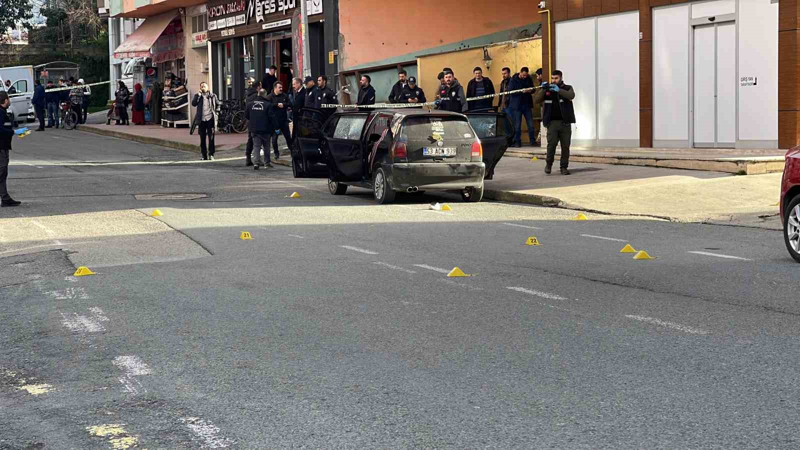 Rize’de sokak ortasındaki silahlı ve bıçaklı kavgada yeni gelişme: 7 gözaltı
