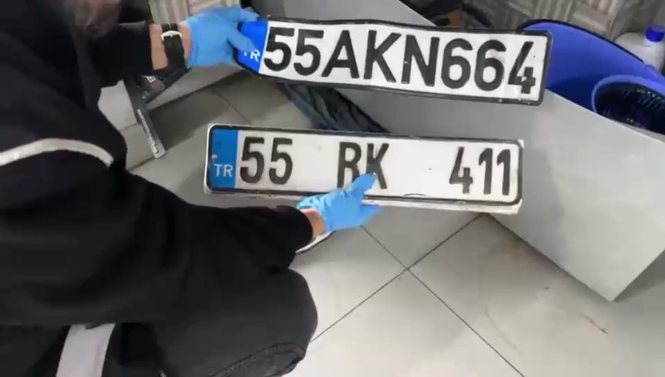 Samsun’da sahte araç plakası operasyonu: 5 kişi yakalandı
