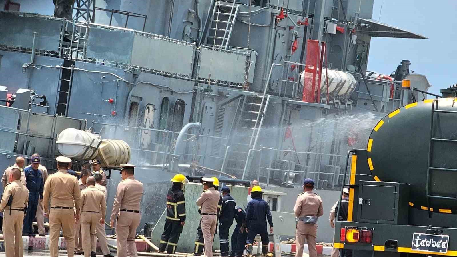 Tayland’da savaş gemisinden kazayla ateşlenen top mermisi başka bir gemiye isabet etti: 13 yaralı
