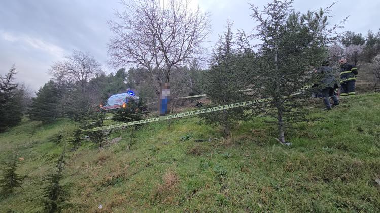 Tokat’ta şüpheli ölüm: Ağaçta asılı bulundu, kimliği araştırılıyor