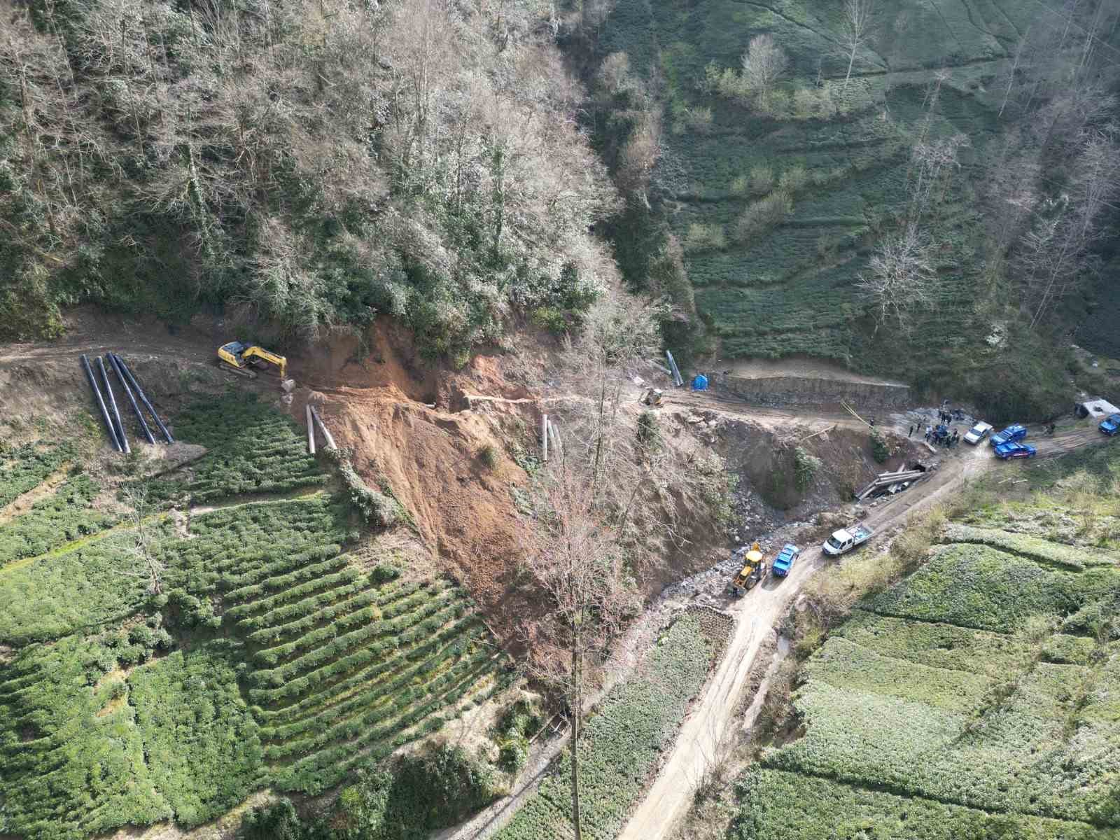 Trabzon’da 3 işçiye mezar olan ishale hattı sahası havadan görüntülendi
