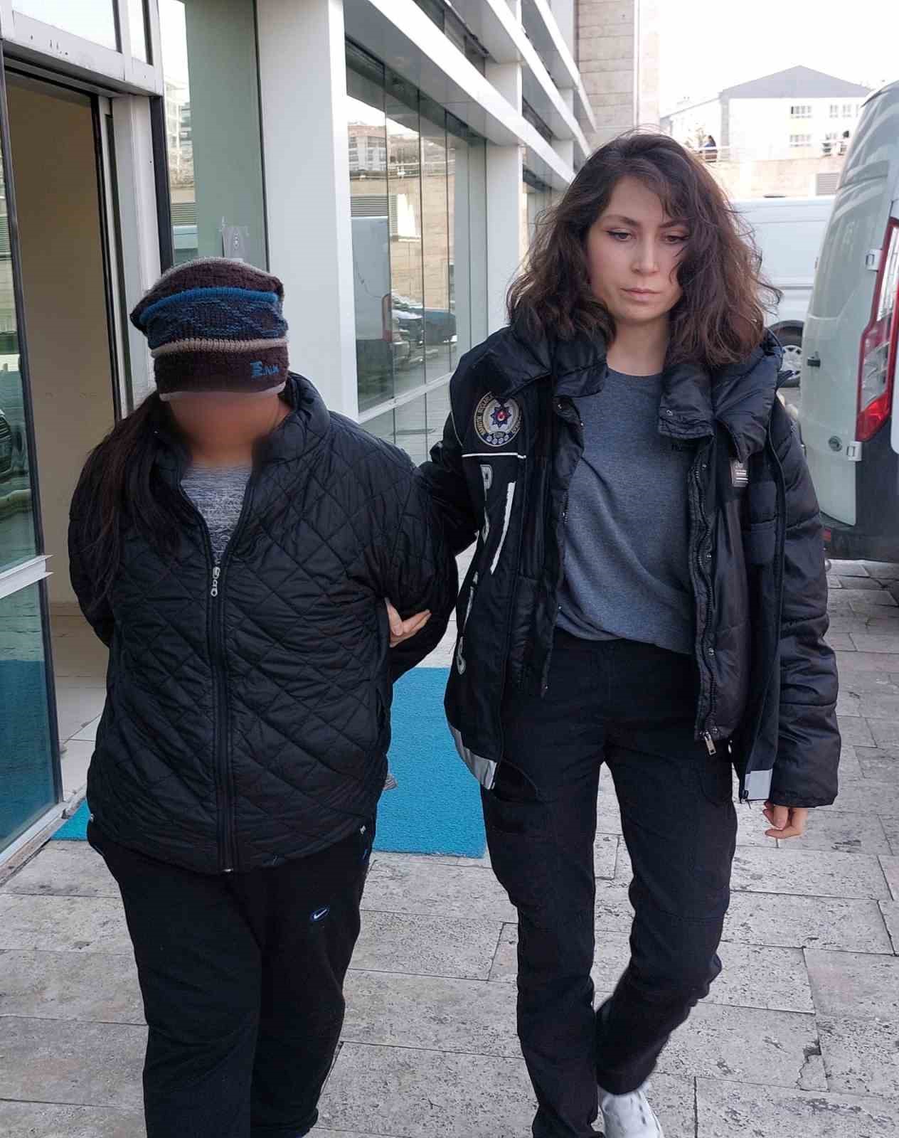Uyuşturucu ticaretinden gözaltına alınan kadın tutuklandı
