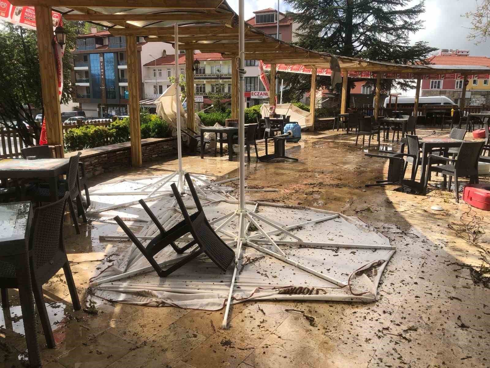 Başkan Arslan, Çameli’nde fırtınanın oluşturduğu hasarları yerinde inceledi
