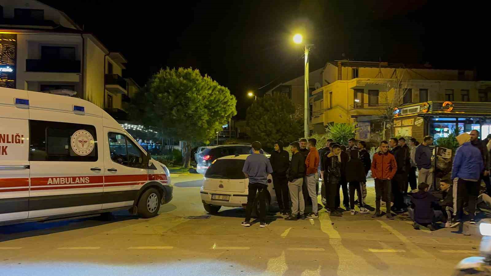Bursa’da otomobil ile motosiklet çarpıştı, 2 kişi yaralandı
