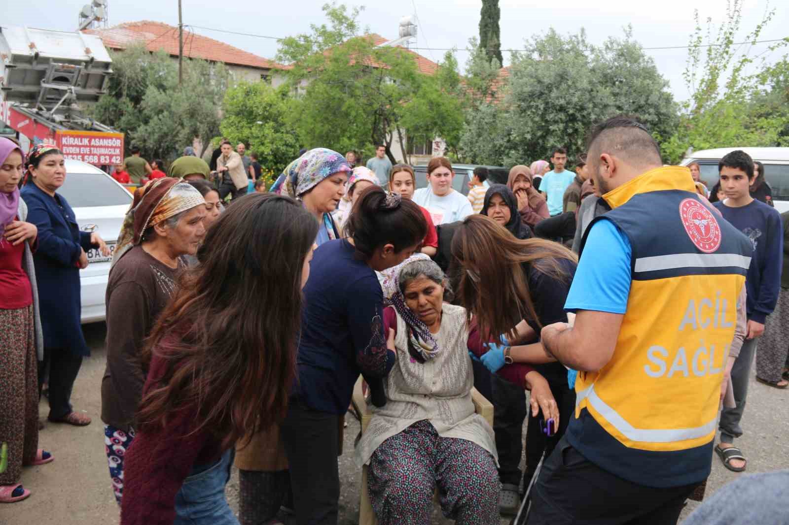 Çocukların ateşle oyununda gecekondu ve kamyonet küle döndü
