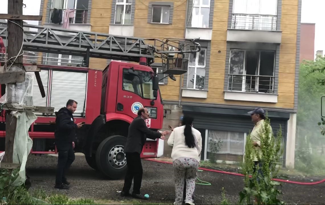 Çorlu’da kahreden yangın: 3 yaşındaki bebek öldü, ağabeyi ağır yaralandı
