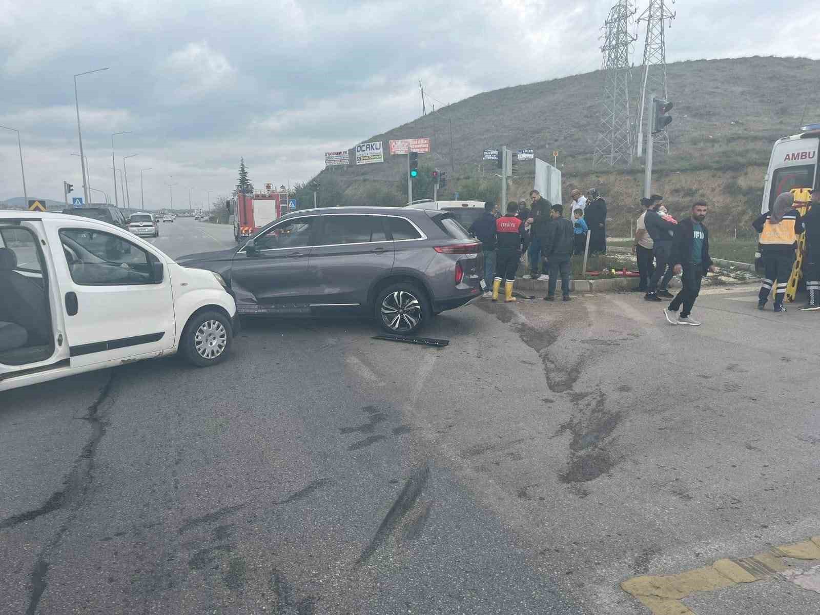 Çorum’da zincirleme kaza: 5 yaralı
