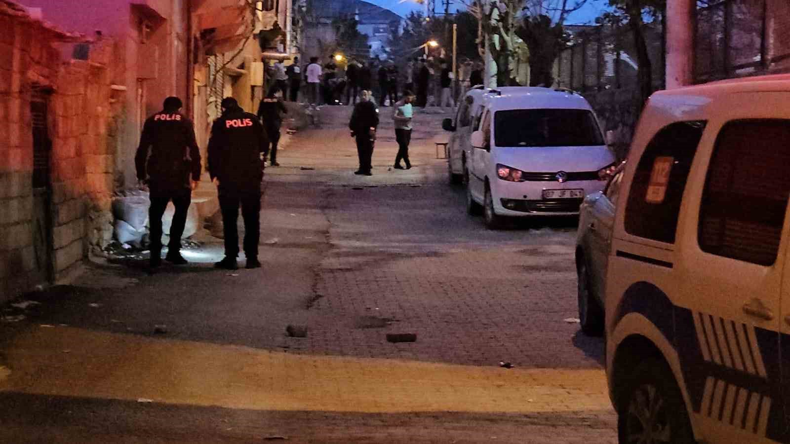 Diyarbakır’da çocukların kavgasına aileler karıştı: 1 ölü, 7 yaralı
