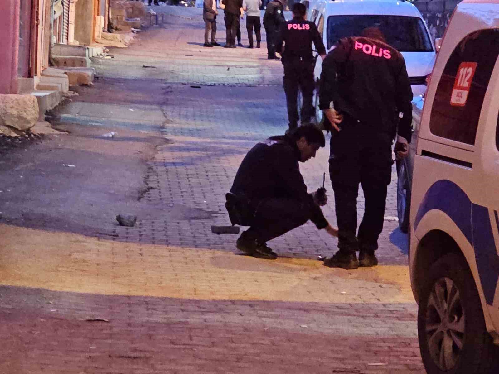 Diyarbakır’da çocukların kavgasına aileler karıştı: 1 ölü, 7 yaralı
