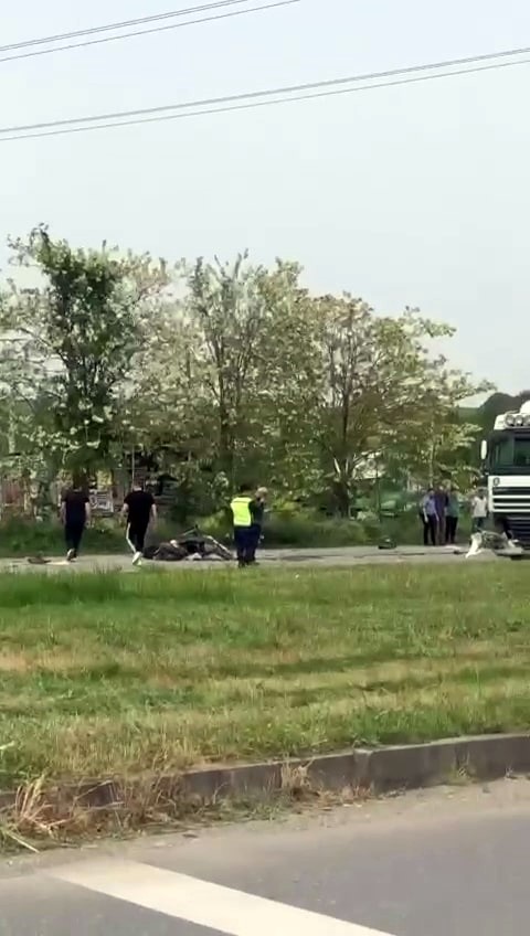 Duble yolda motosiklet ile tır çarpıştı: 1 ölü
