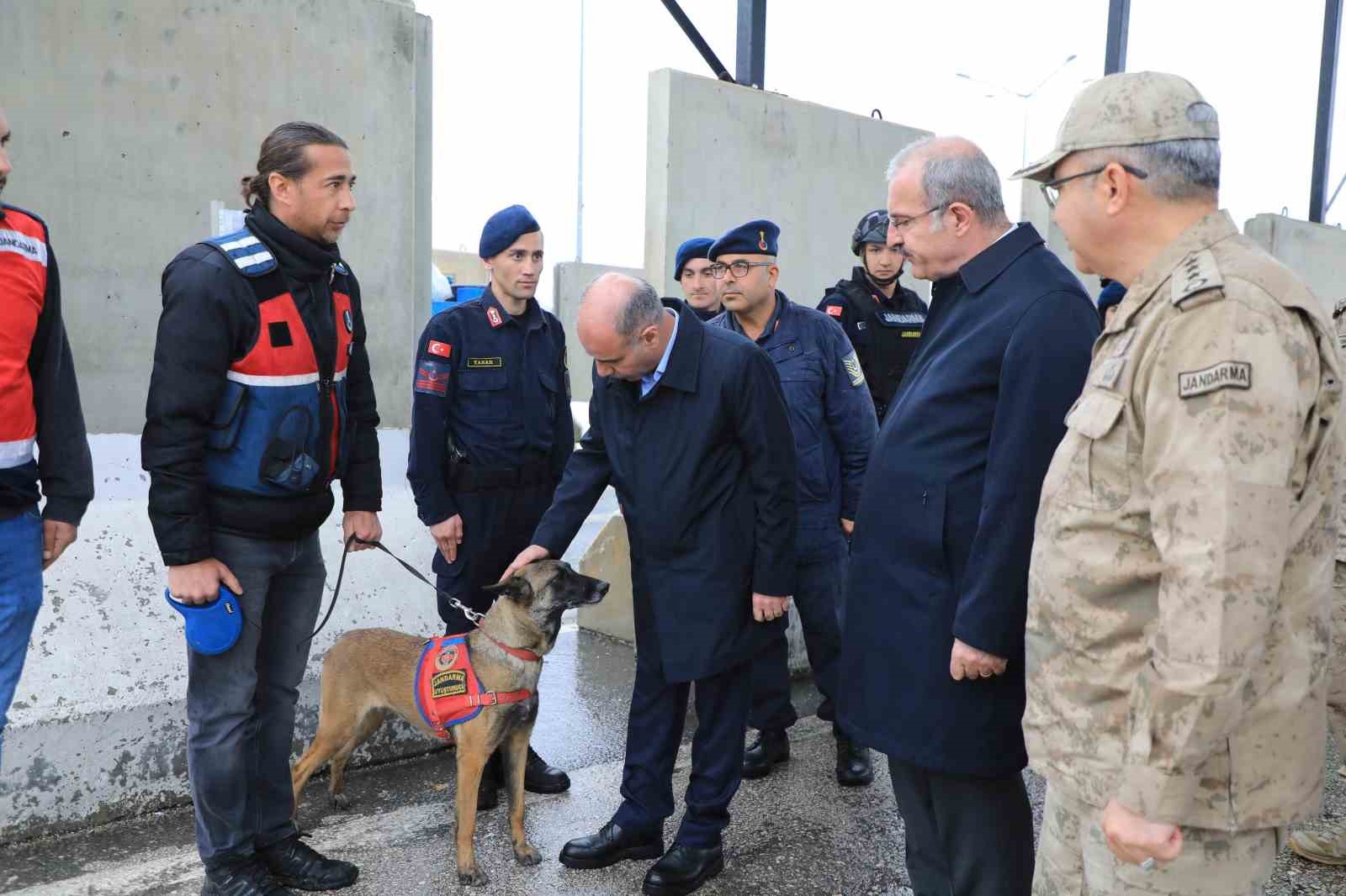 Elazığ’da yol kontrol uygulaması gerçekleştirildi
