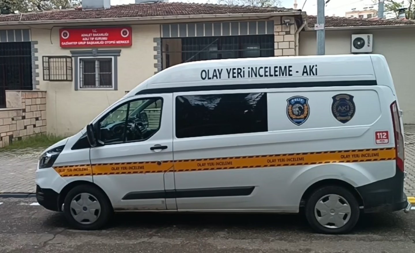 Gaziantep’te 14 yaşındaki kız çocuğu, babasını bıçaklayarak öldürdü
