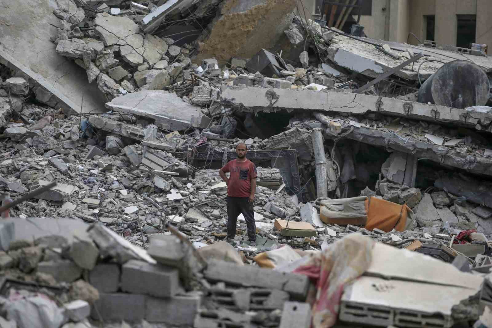 Gazze’de can kaybı 33 bin 360’a yükseldi
