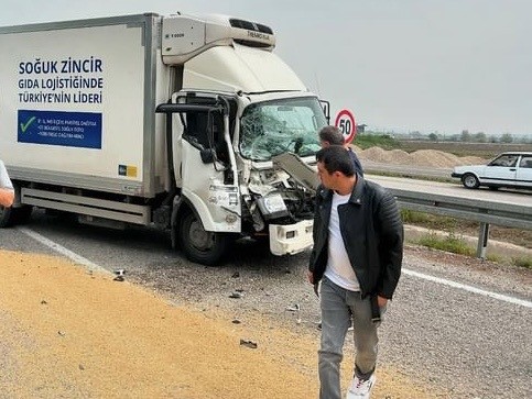 Gönen’de trafik kazası: 1 kişi yaralandı
