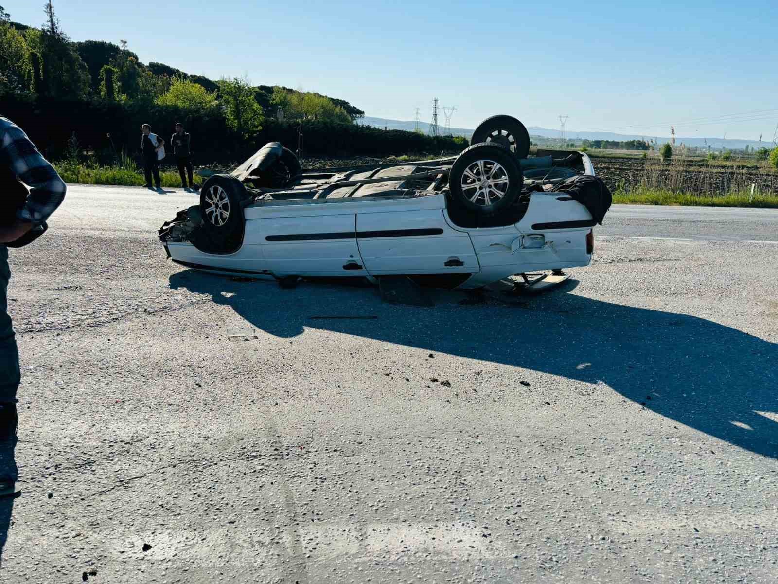 Gönen’de trafik kazası; 4 yaralı
