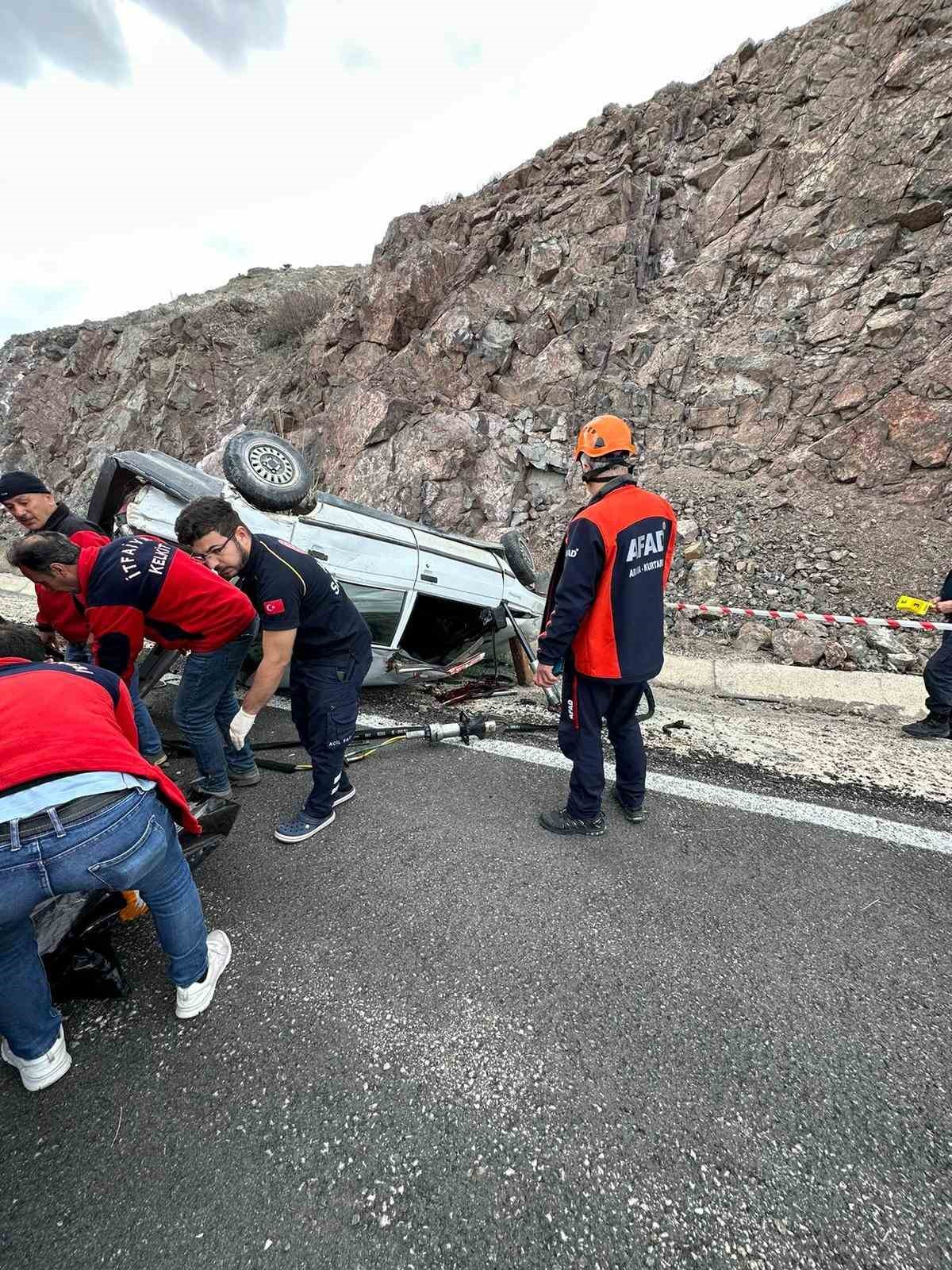 Gümüşhane’de trafik kazası: 1 ölü 1 yaralı
